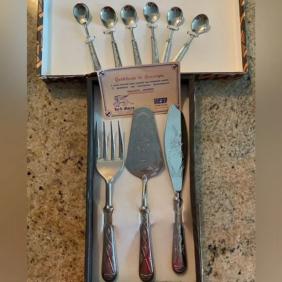 Silver plated serving set - Picture 1 of 7